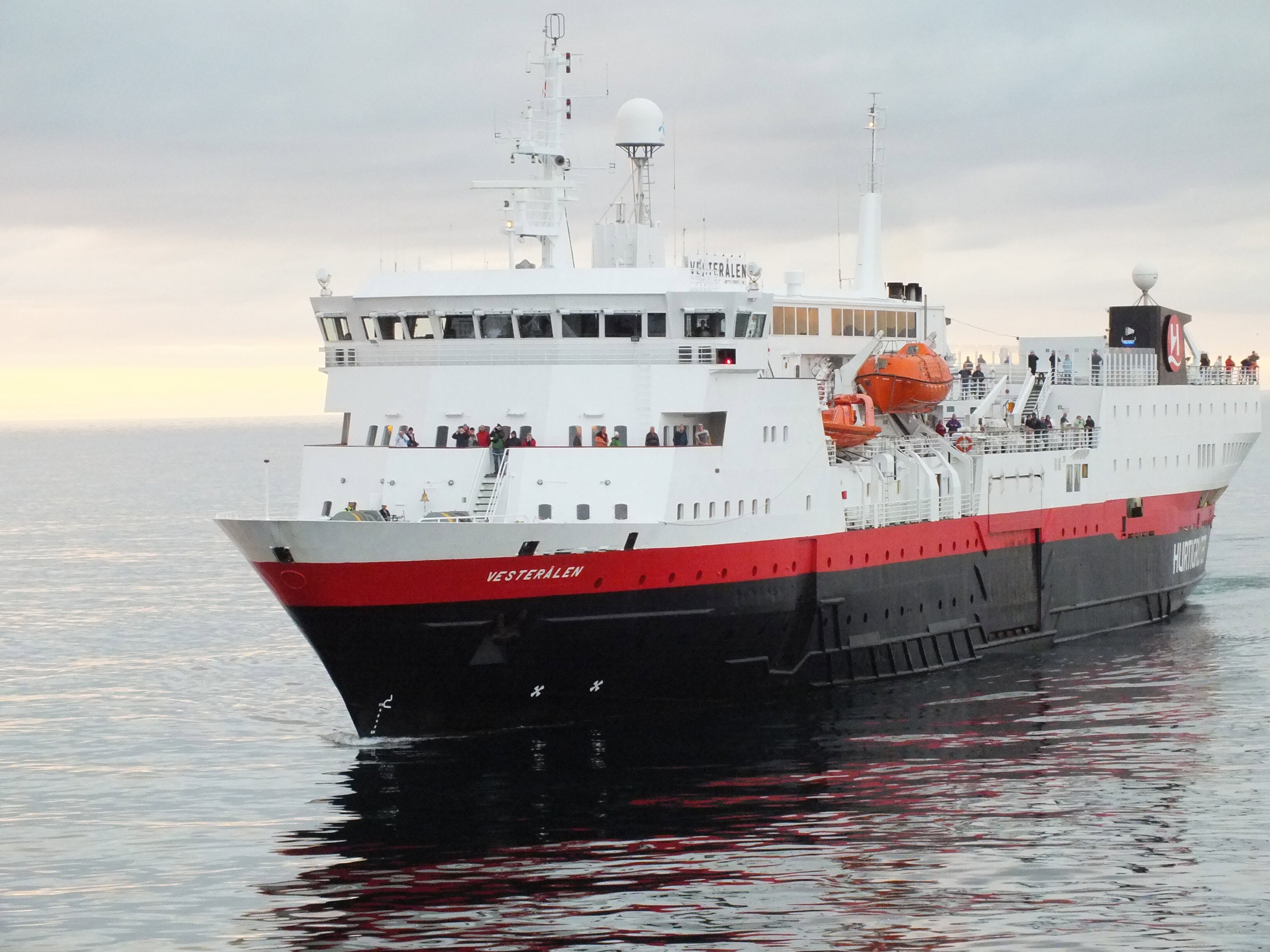 Cruise med Hurtigruten - Historisk og autentisk – Cruise.no